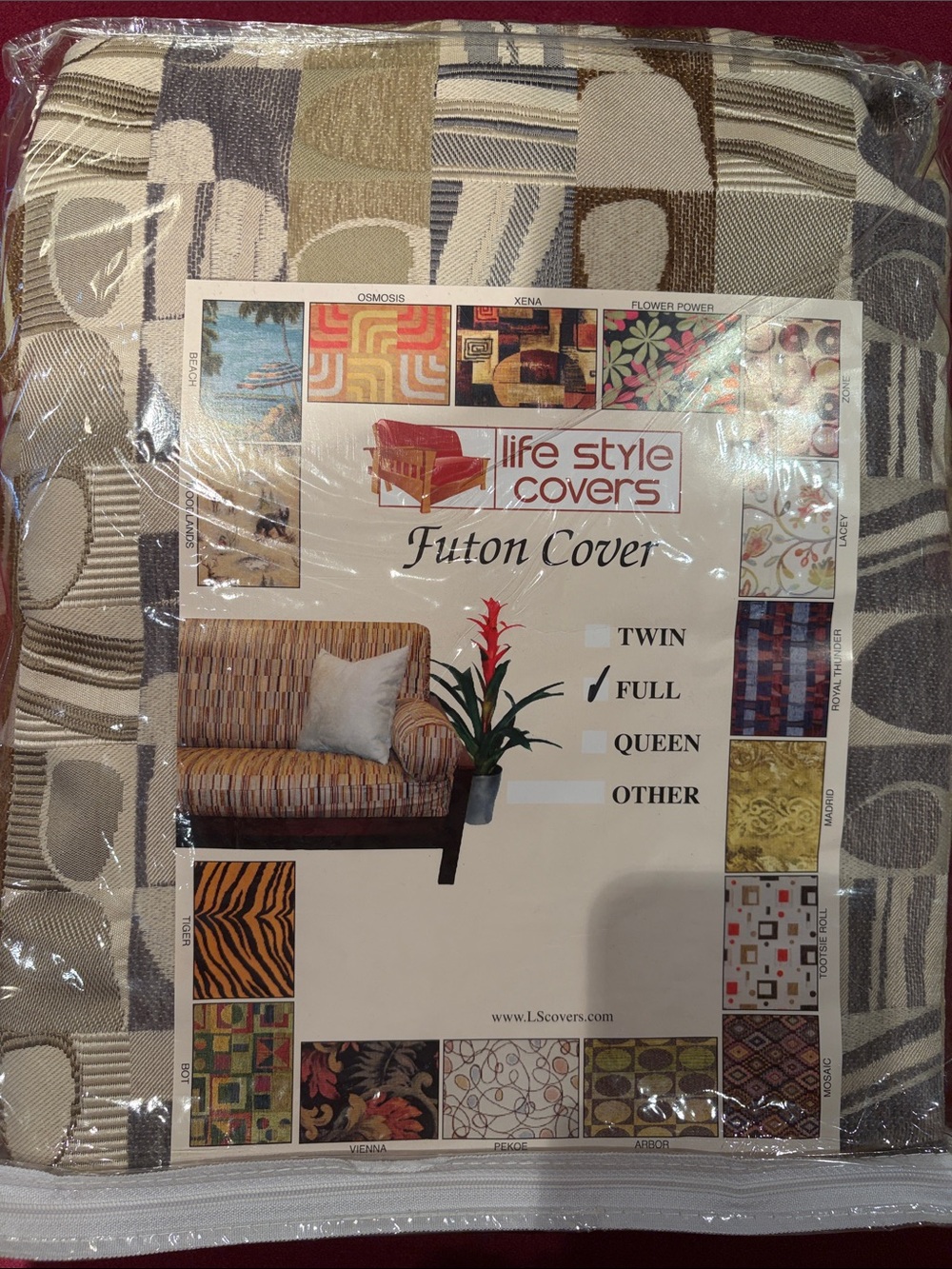 BRAND NEW FUTON COVER SIZE FULL ON ZIPPER